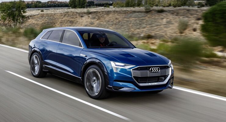  Audi e-tron quattro concept 