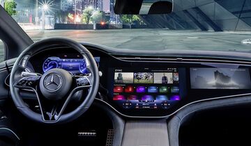 Mercedes Cockpit 2022