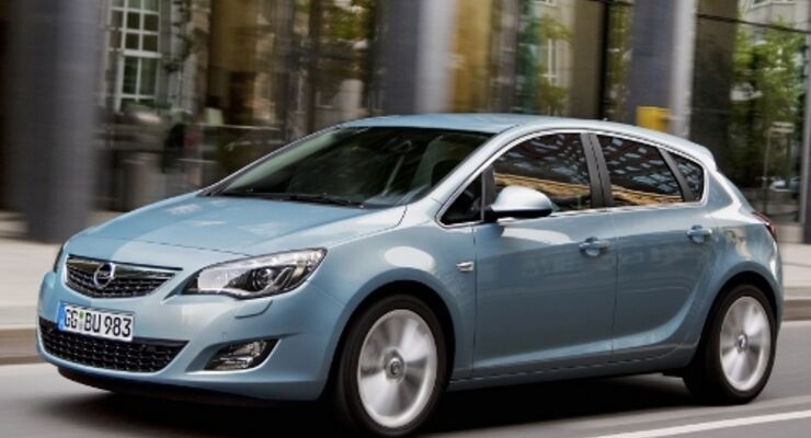 Opel Astra mit Stopp-Start-Automatik