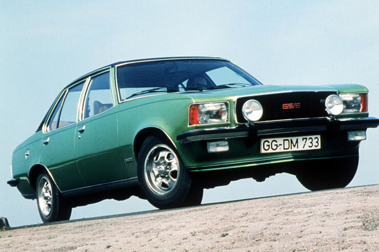 Opel Rekord D, Commodore