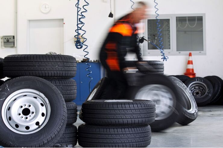 Sommer Pneus Richtig Lagern Winterquartier Fur Sommerreifen Firmenauto