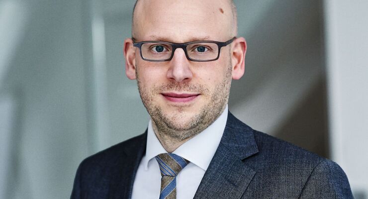 Sebastian Hager, DKV, Director Strategy & Business Development 